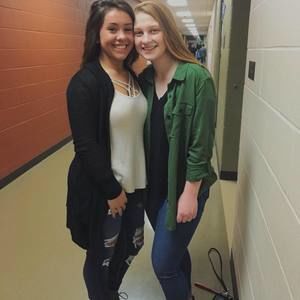 Meet your Posher, Whitney jo